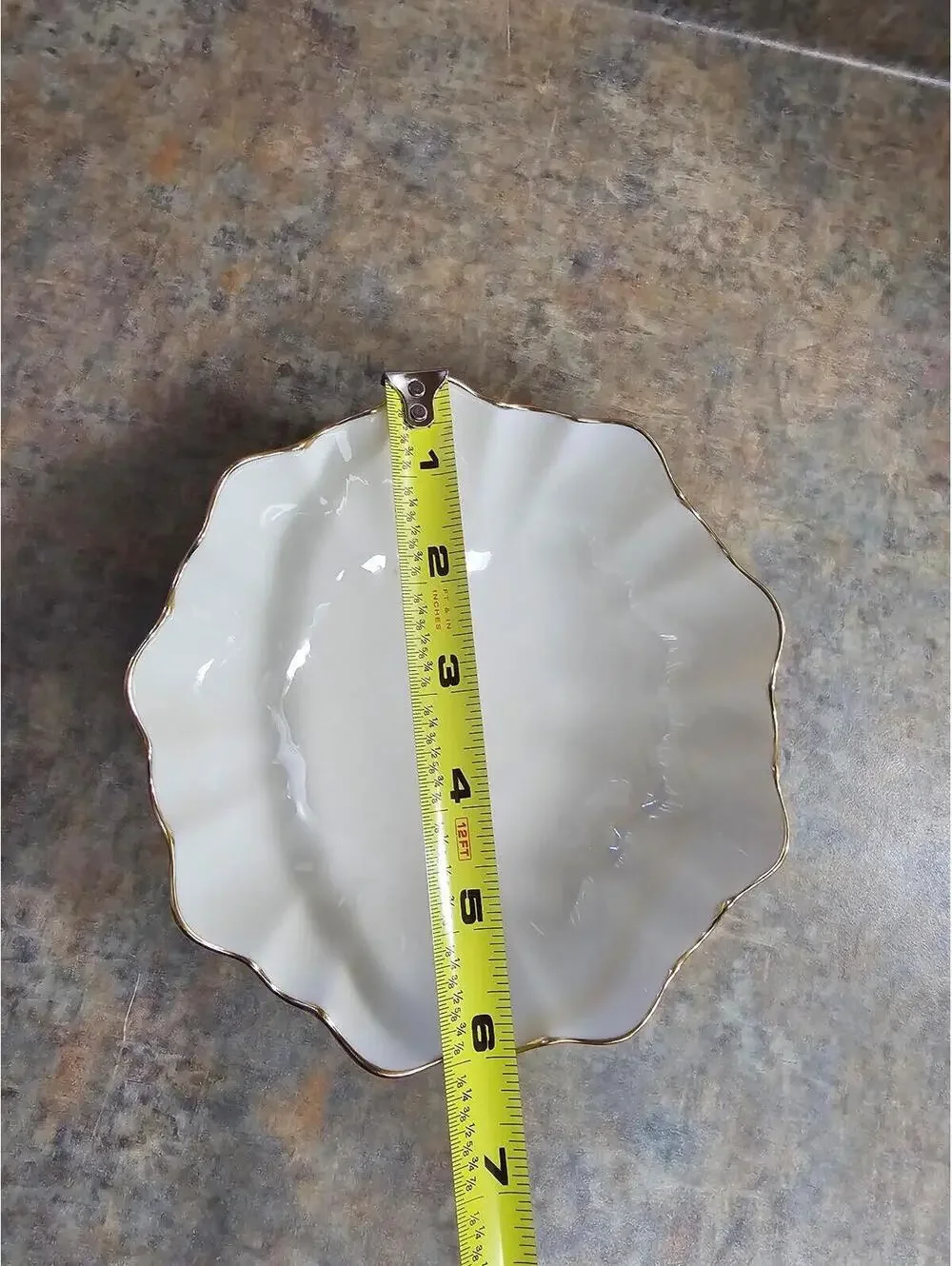 Lenox - Picture 5 of 8